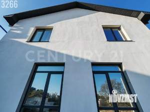 Дом 198м², 2-этажный, участок 4 сот.  