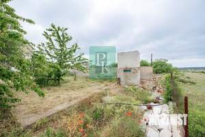 Дом 100м&sup2;, 3-этажный, участок 5 сот.  