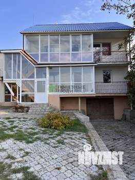 Дом 240м², 2-этажный, участок 6 сот.  