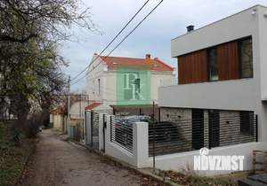 Дом 100м², 2-этажный, участок 1 сот.  