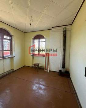 Дом 147м&sup2;, 3-этажный, участок 5 сот.  