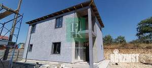 Дом 180м², 2-этажный, участок 6 сот.  