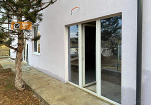 Дом 100м², 2-этажный, участок 5 сот.  