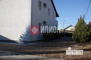 Дом 265м², 3-этажный, участок 9 сот.  