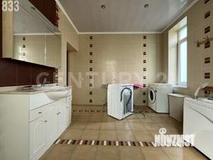 Коттедж 315м&sup2;, 2-этажный, участок 8 сот.  