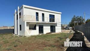 Дом 195м&sup2;, 2-этажный, участок 5 сот.  