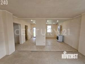 Дом 153м&sup2;, 2-этажный, участок 4 сот.  