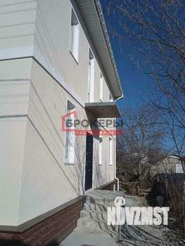 Дом 239м&sup2;, 2-этажный, участок 4 сот.  