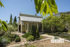 Дом 130м&sup2;, 2-этажный, участок 5 сот.  