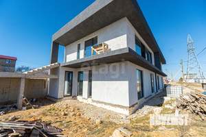 Дом 180м², 2-этажный, участок 4 сот.  