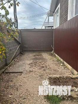 Дом 182м², 3-этажный, участок 4 сот.  