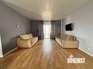 Коттедж 265м², 3-этажный, участок 8 сот.  