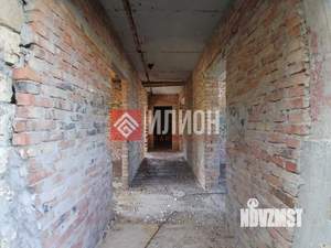 Дом 300м², 3-этажный, участок 12 сот.  