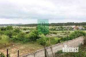 Дом 100м&sup2;, 3-этажный, участок 5 сот.  