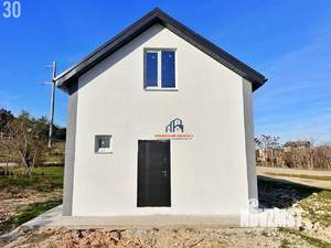 Дом 85м², 2-этажный, участок 4 сот.  