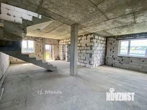 Дом 160м², 2-этажный, участок 4 сот.  