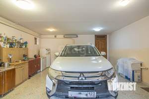 Дом 477м², 3-этажный, участок 7 сот.  