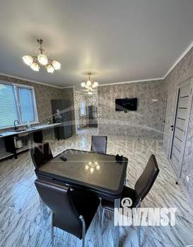 Дом 280м², 2-этажный, участок 4 сот.  