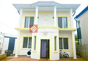 Дом 208м², 2-этажный, участок 4 сот.  