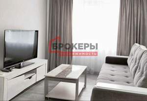 Дом 200м&sup2;, 2-этажный, участок 7 сот.  