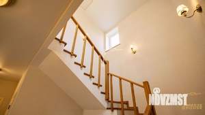 Дом 181м², 2-этажный, участок 4 сот.  