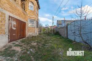 Дом 415м², 3-этажный, участок 4 сот.  