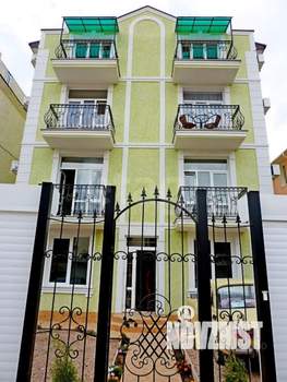 Дом 494м², 3-этажный, участок 4 сот.  