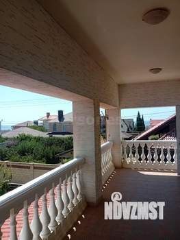 Дача 200м&sup2;, 2-этажный, участок 5 сот.  