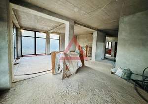 Дом 293м², 2-этажный, участок 8 сот.  