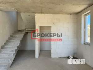 Дом 140м&sup2;, 2-этажный, участок 5 сот.  