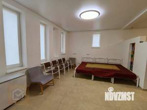 Дом 375м², 3-этажный, участок 12 сот.  