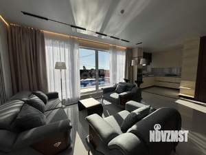 Дом 240м², 2-этажный, участок 7 сот.  