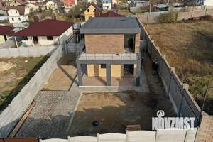 Дом 180м², 2-этажный, участок 4 сот.  