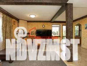 Дом 200м², 2-этажный, участок 11 сот.  