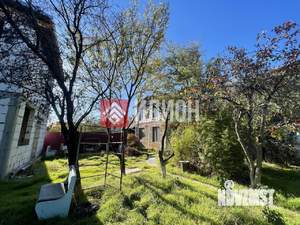 Дом 140м&sup2;, 2-этажный, участок 7 сот.  