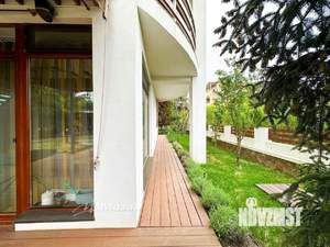 Коттедж 400м², 4-этажный, участок 7 сот.  