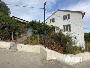 Дом 263м², 3-этажный, участок 3 сот.  