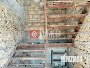 Дом 185м&sup2;, 2-этажный, участок 5 сот.  