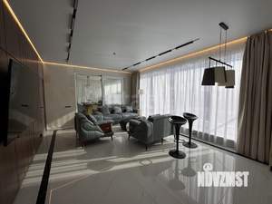 Дом 240м², 2-этажный, участок 7 сот.  