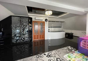 Дом 250м², 3-этажный, участок 4 сот.  