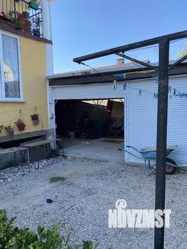 Дом 250м&sup2;, 2-этажный, участок 6 сот.  