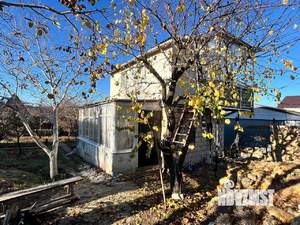 Дача 35м², 2-этажный, участок 4 сот.  