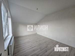 Дом 144м&sup2;, 2-этажный, участок 4 сот.  