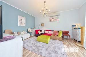 Дача 270м², 2-этажный, участок 9 сот.  
