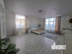 Дом 270м², 3-этажный, участок 5 сот.  