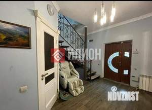 Дом 250м², 3-этажный, участок 4 сот.  