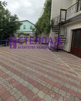 Дом 460м², 3-этажный, участок 8 сот.  