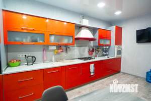 Дом 186м², 2-этажный, участок 4 сот.  