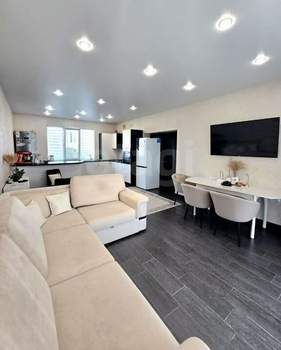 Дом 164м², 3-этажный, участок 452 сот.  