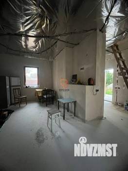 Дом 110м&sup2;, 2-этажный, участок 4 сот.  